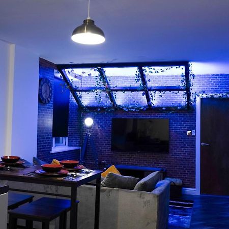 Stunning Two Bed City Centre Apartment Leeds  Eksteriør billede