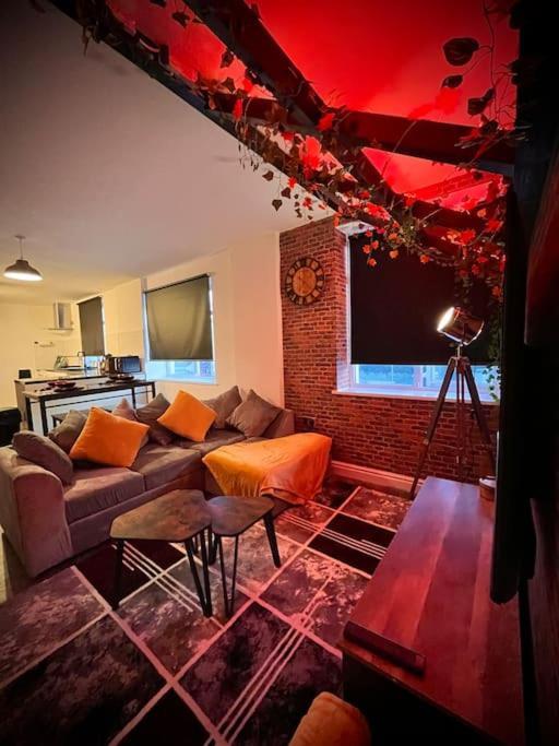 Stunning Two Bed City Centre Apartment Leeds  Eksteriør billede