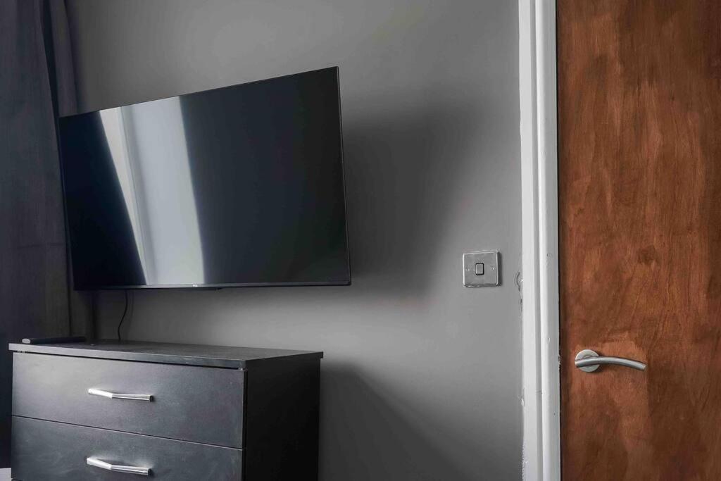 Stunning Two Bed City Centre Apartment Leeds  Eksteriør billede