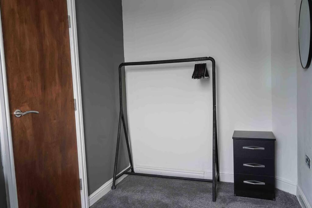 Stunning Two Bed City Centre Apartment Leeds  Eksteriør billede