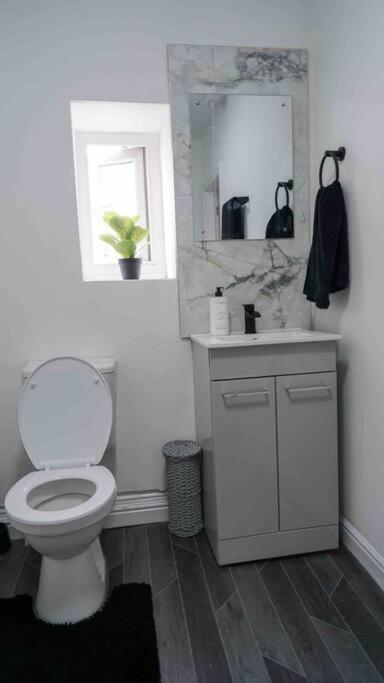 Stunning Two Bed City Centre Apartment Leeds  Eksteriør billede