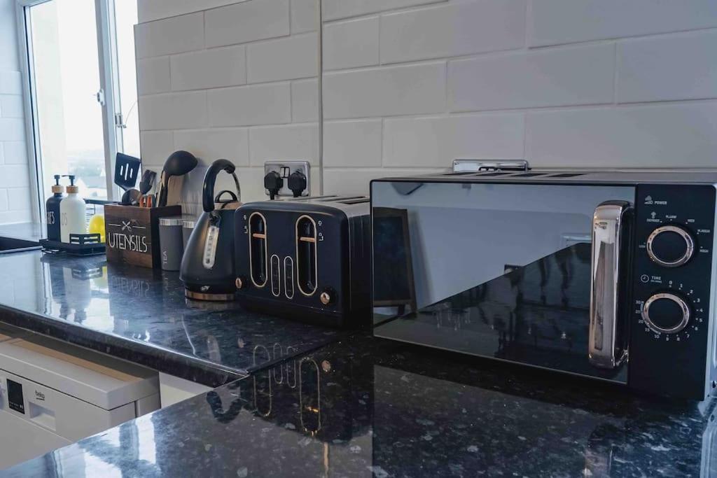 Stunning Two Bed City Centre Apartment Leeds  Eksteriør billede